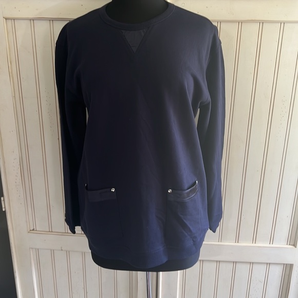 Saks Fifth Avenue Real Clothes Line Ladies Navy Blue Front Pockets‎ Sweatshirt - Picture 1 of 10